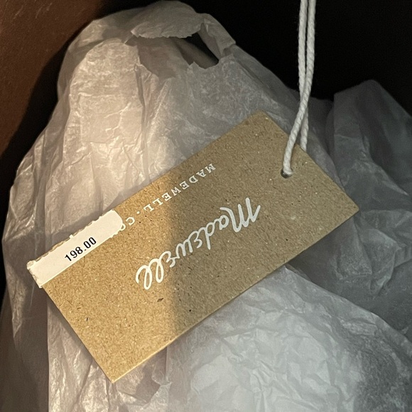 NWT Madewell The Essential Bucket Tote - Picture 6 of 10